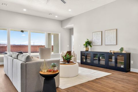 Tiny photo for 915 S 170 E, Ivins, UT 84738 (MLS # 2139182)