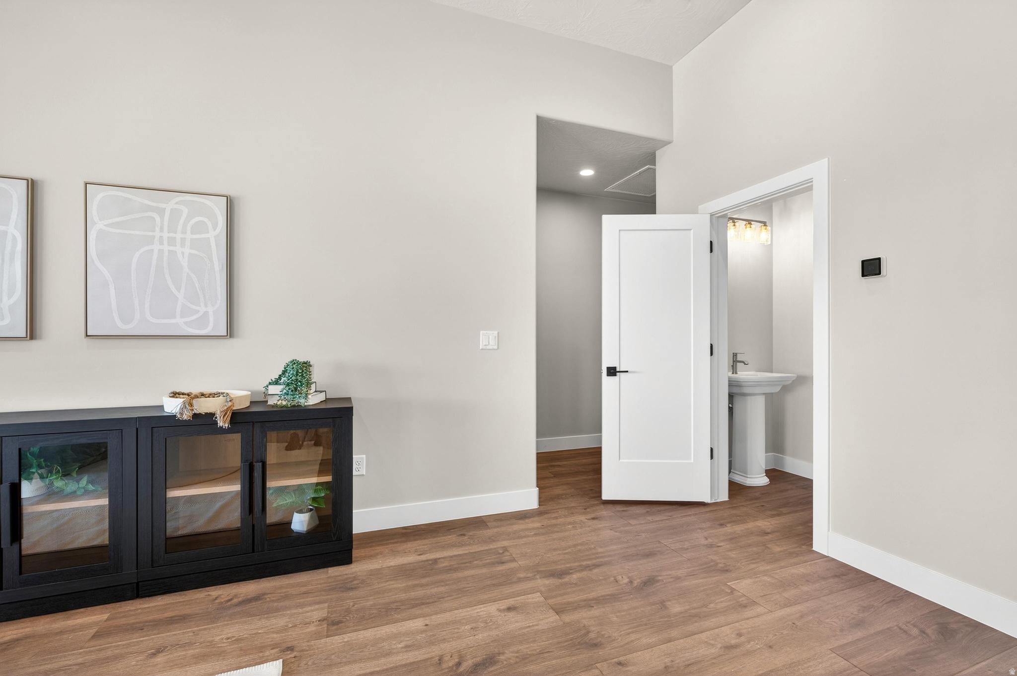 BLACK STONE - Residential