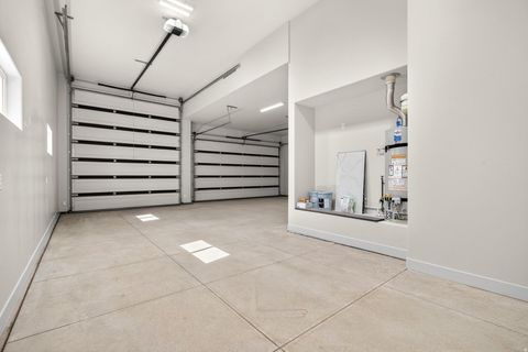 Tiny photo for 915 S 170 E, Ivins, UT 84738 (MLS # 2139182)