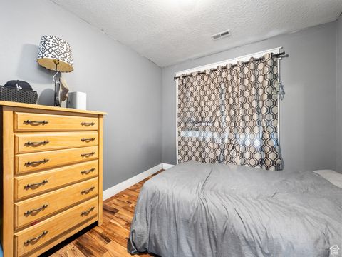 Tiny photo for 1131 S 1425 W, Springville, UT 84663 (MLS # 2117587)