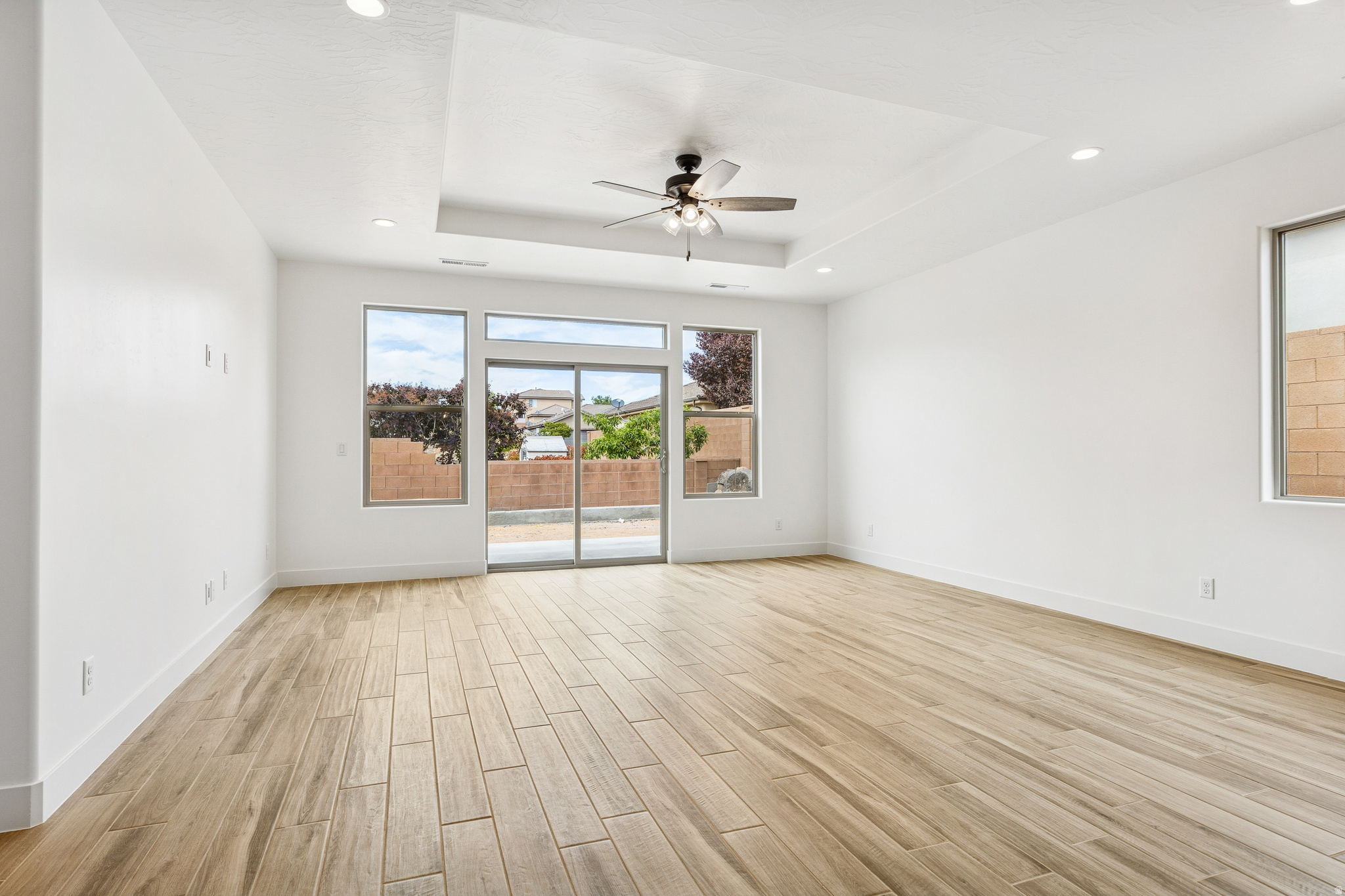 ZIONS GATE EST 5 - Residential