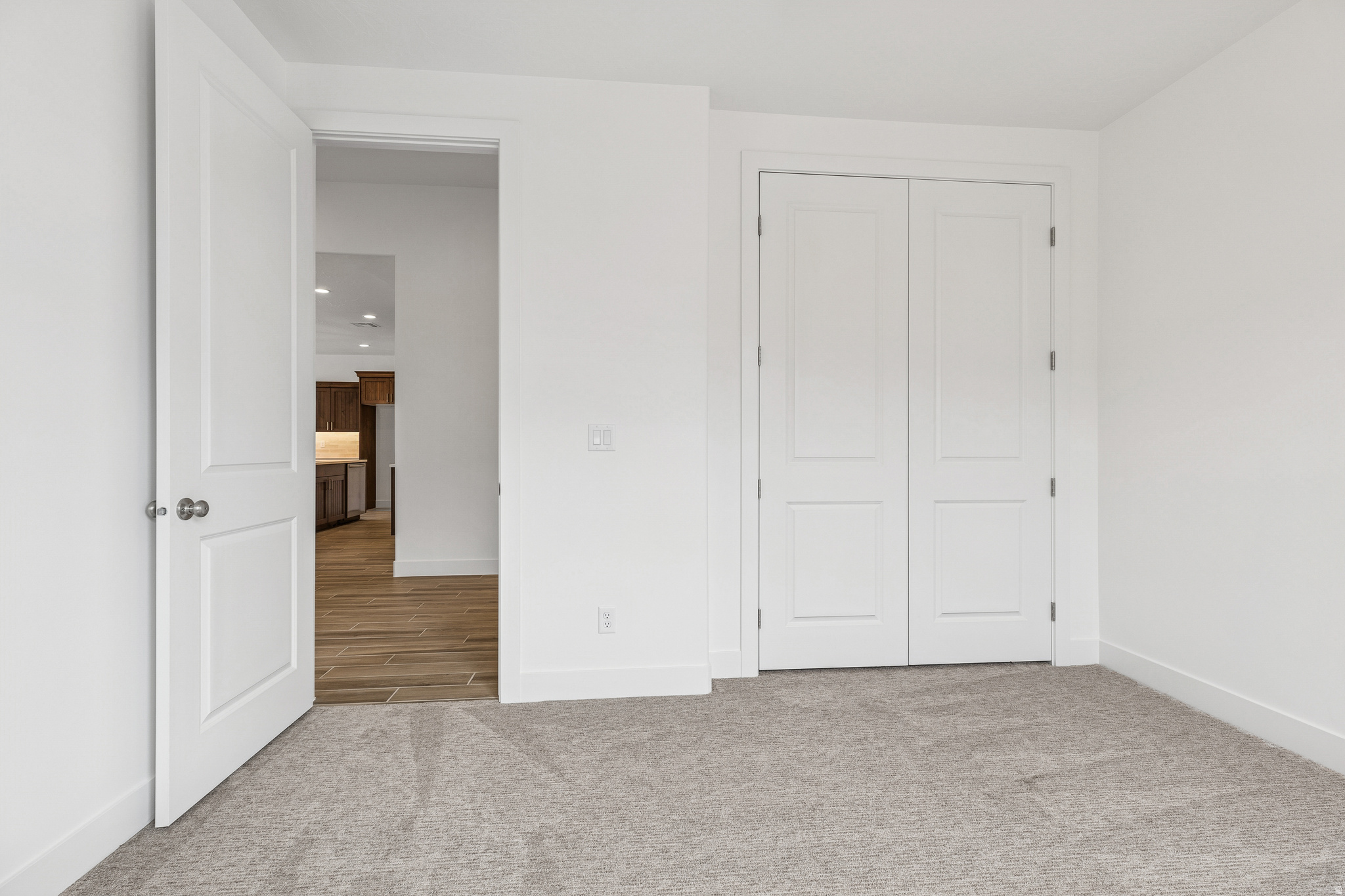 ZIONS GATE EST 5 - Residential