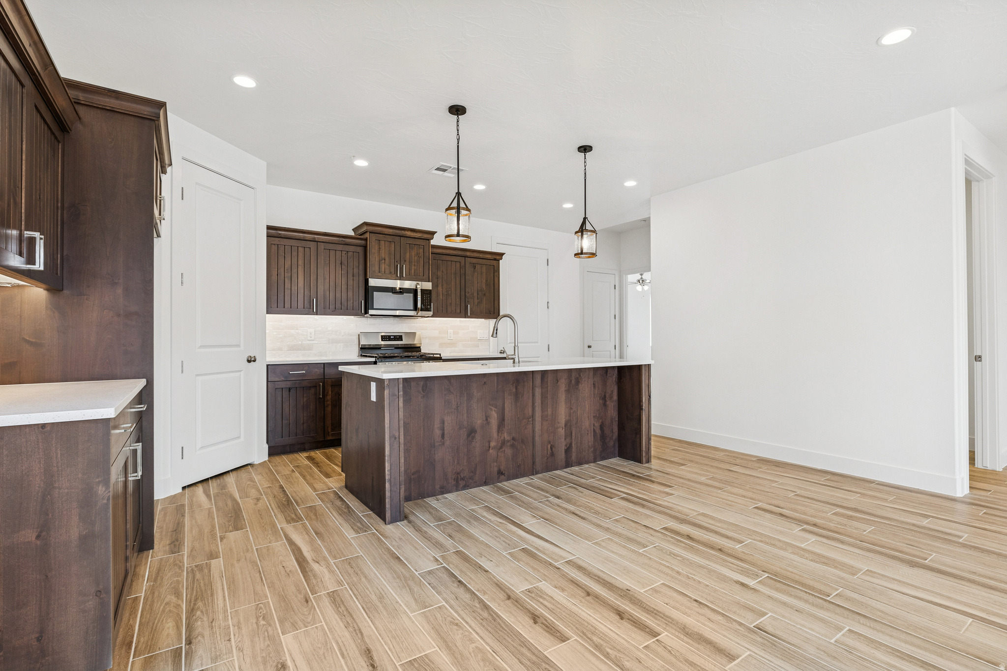 ZIONS GATE EST 5 - Residential