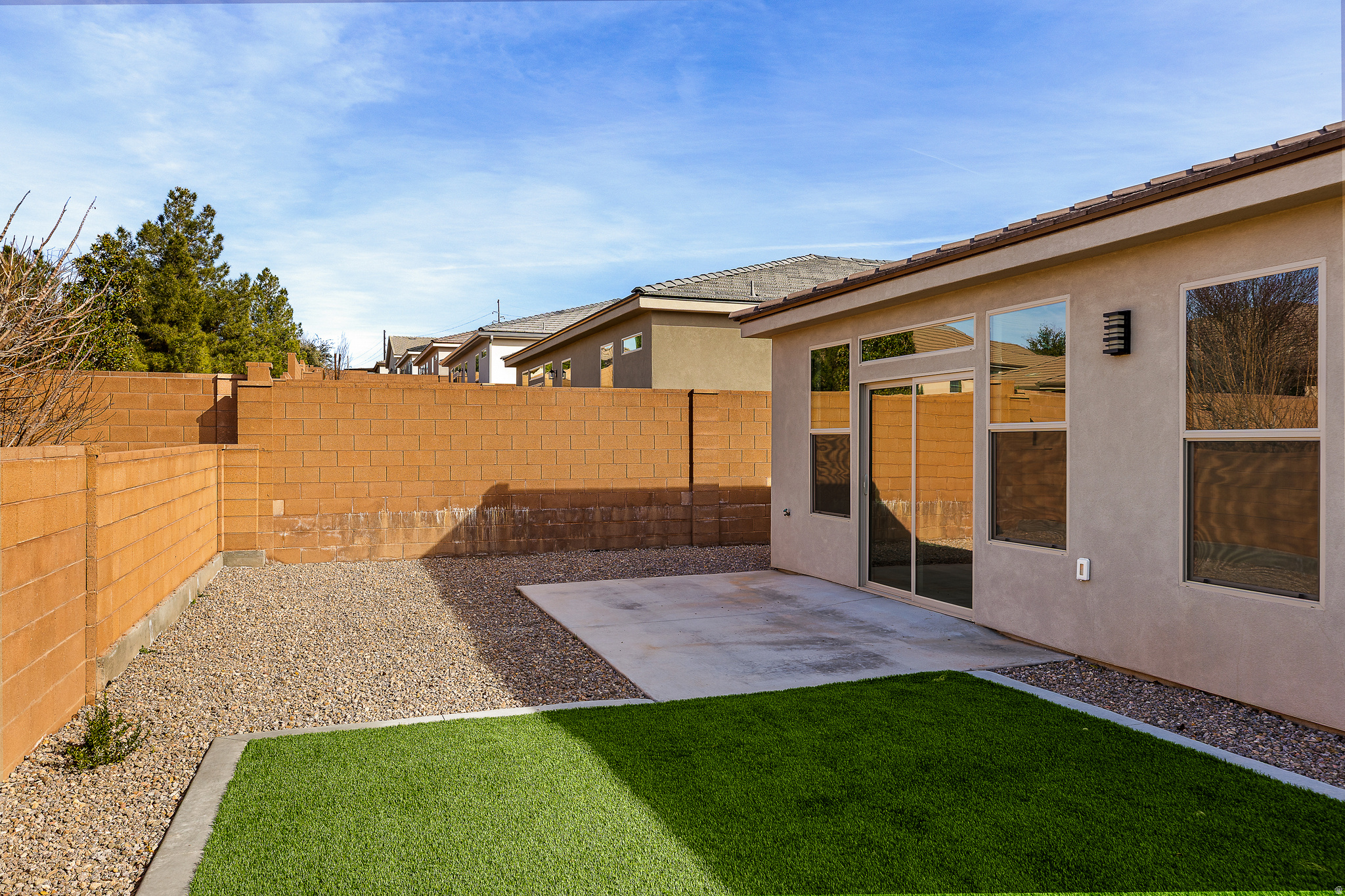 ZIONS GATE EST 5 - Residential