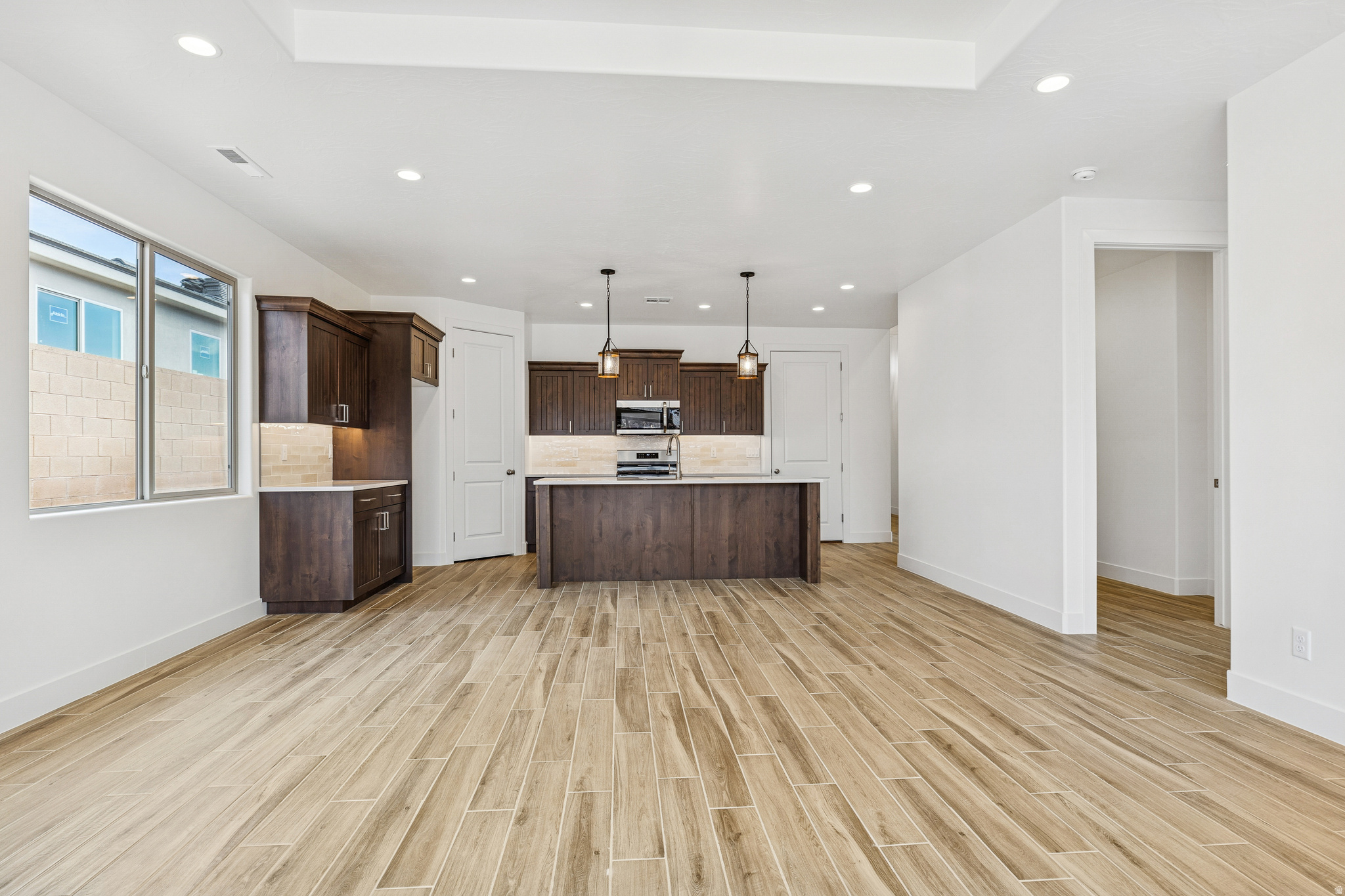 ZIONS GATE EST 5 - Residential