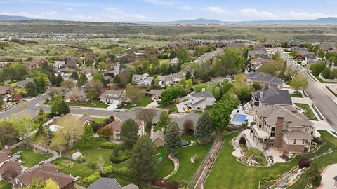 Tiny photo for 1052 E 5900 S, South Ogden, UT 84405 (MLS # 2152661)