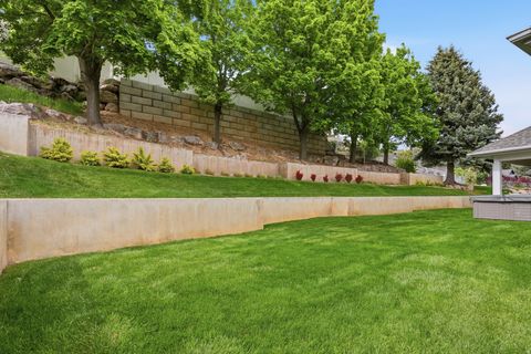 Tiny photo for 1052 E 5900 S, South Ogden, UT 84405 (MLS # 2152661)