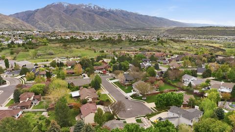 Tiny photo for 1052 E 5900 S, South Ogden, UT 84405 (MLS # 2152661)