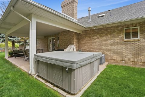 Tiny photo for 1052 E 5900 S, South Ogden, UT 84405 (MLS # 2152661)