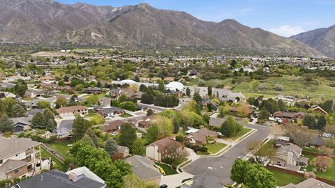Tiny photo for 1052 E 5900 S, South Ogden, UT 84405 (MLS # 2152661)