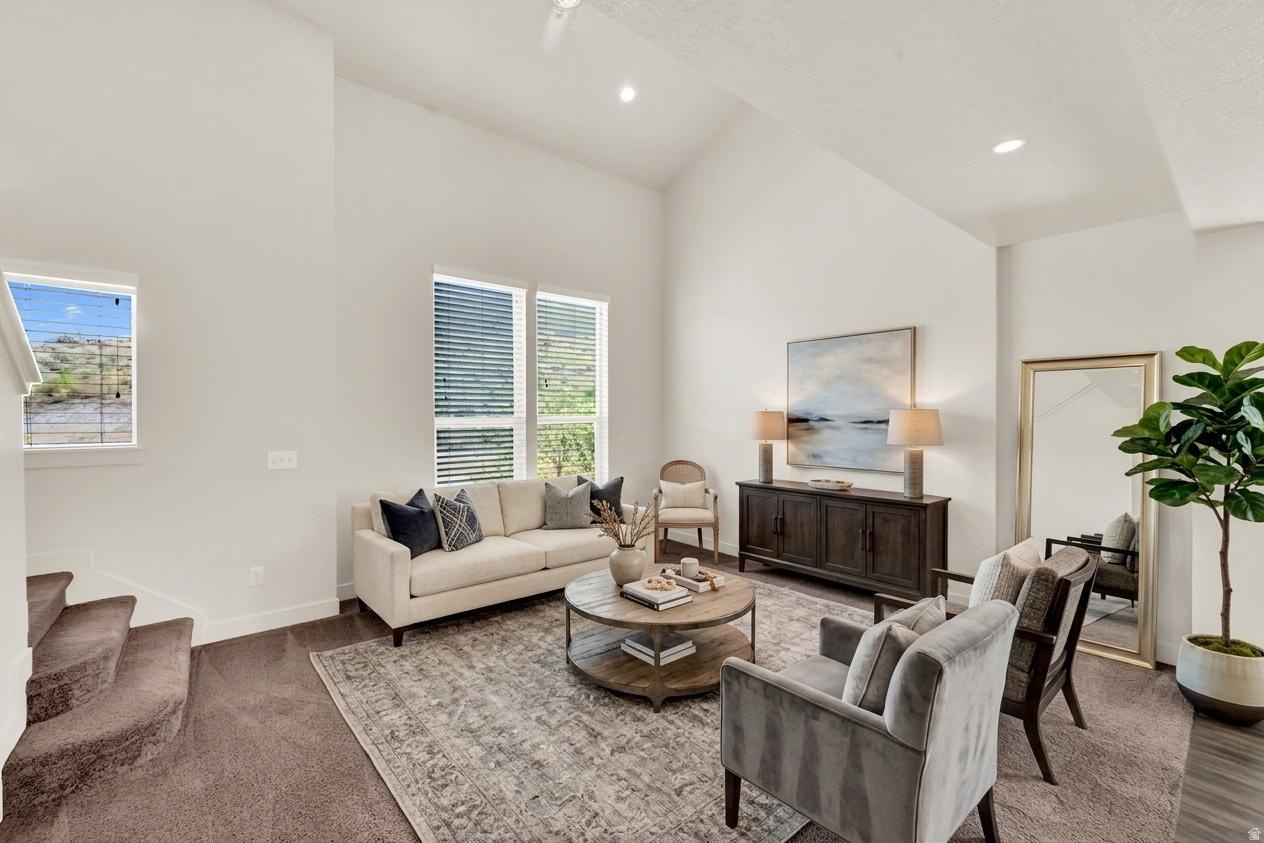 MARKETPLACE IN INDEN - Residential