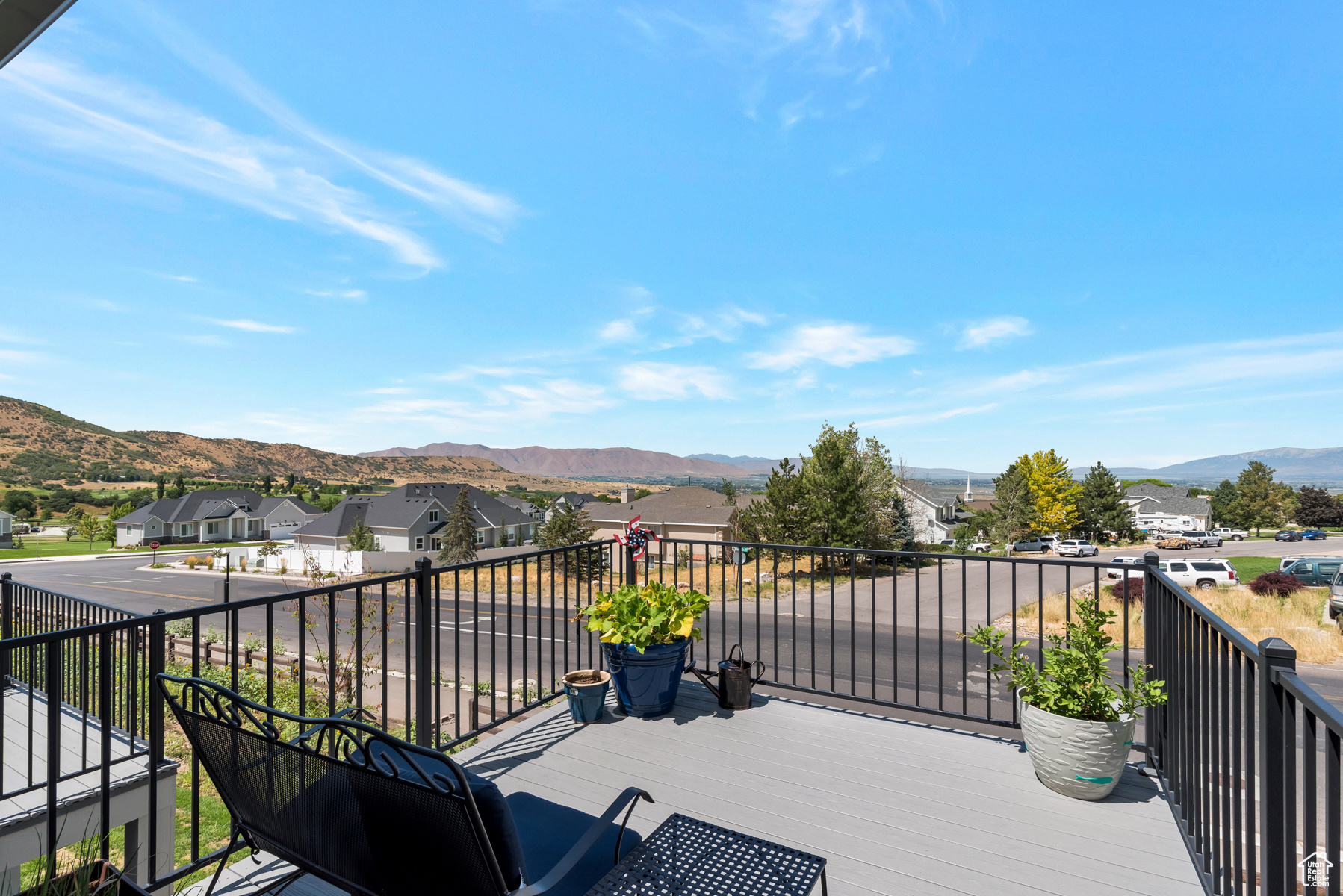 PARKSIDE COVE - Residential Income