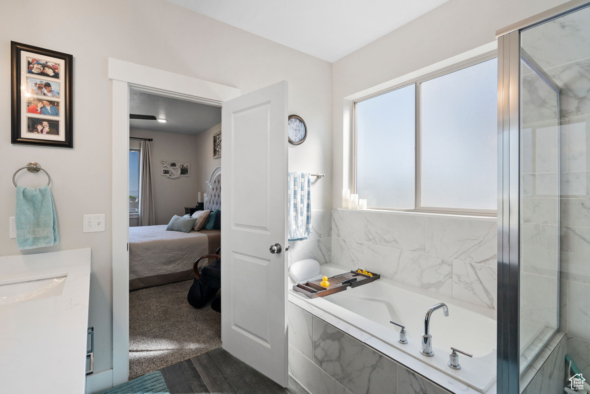 PARKSIDE COVE - Residential Income