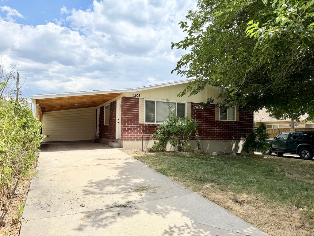 Photo of 3205 S 4000 W, West Valley City, UT 84120 (MLS # 2184921)