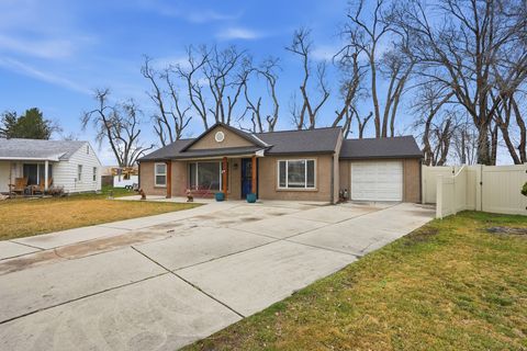 Tiny photo for 180 LAYTON AVE, Salt Lake City, UT 84115 (MLS # 2141617)