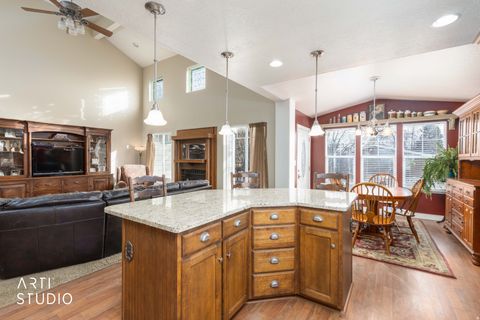 Tiny photo for 285 W CENTER ST, Kaysville, UT 84037 (MLS # 2133895)