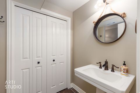 Tiny photo for 285 W CENTER ST, Kaysville, UT 84037 (MLS # 2133895)