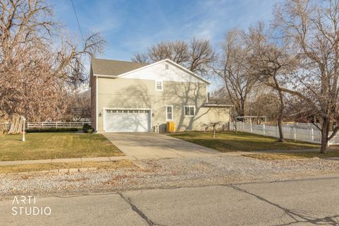 Tiny photo for 285 W CENTER ST, Kaysville, UT 84037 (MLS # 2133895)