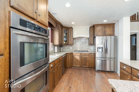 Tiny photo for 285 W CENTER ST, Kaysville, UT 84037 (MLS # 2133895)