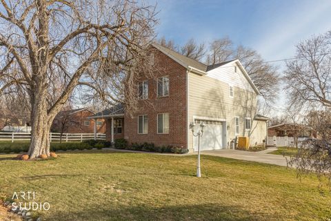 Tiny photo for 285 W CENTER ST, Kaysville, UT 84037 (MLS # 2133895)