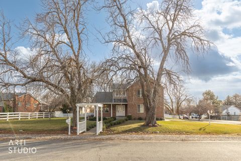 Tiny photo for 285 W CENTER ST, Kaysville, UT 84037 (MLS # 2133895)