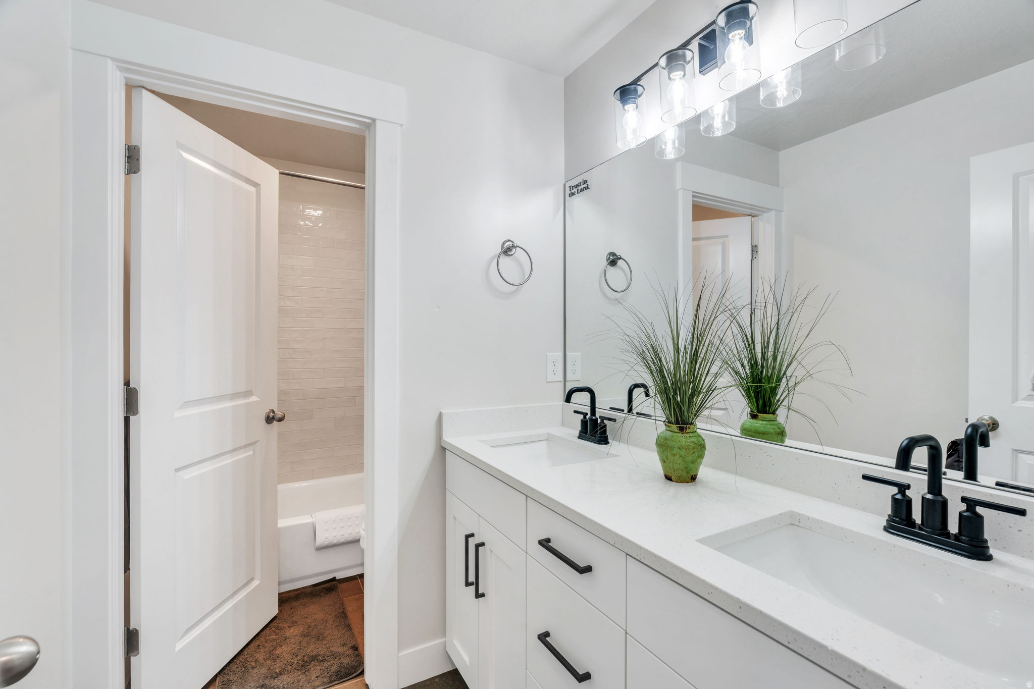 SARATOGA HILLS - Residential