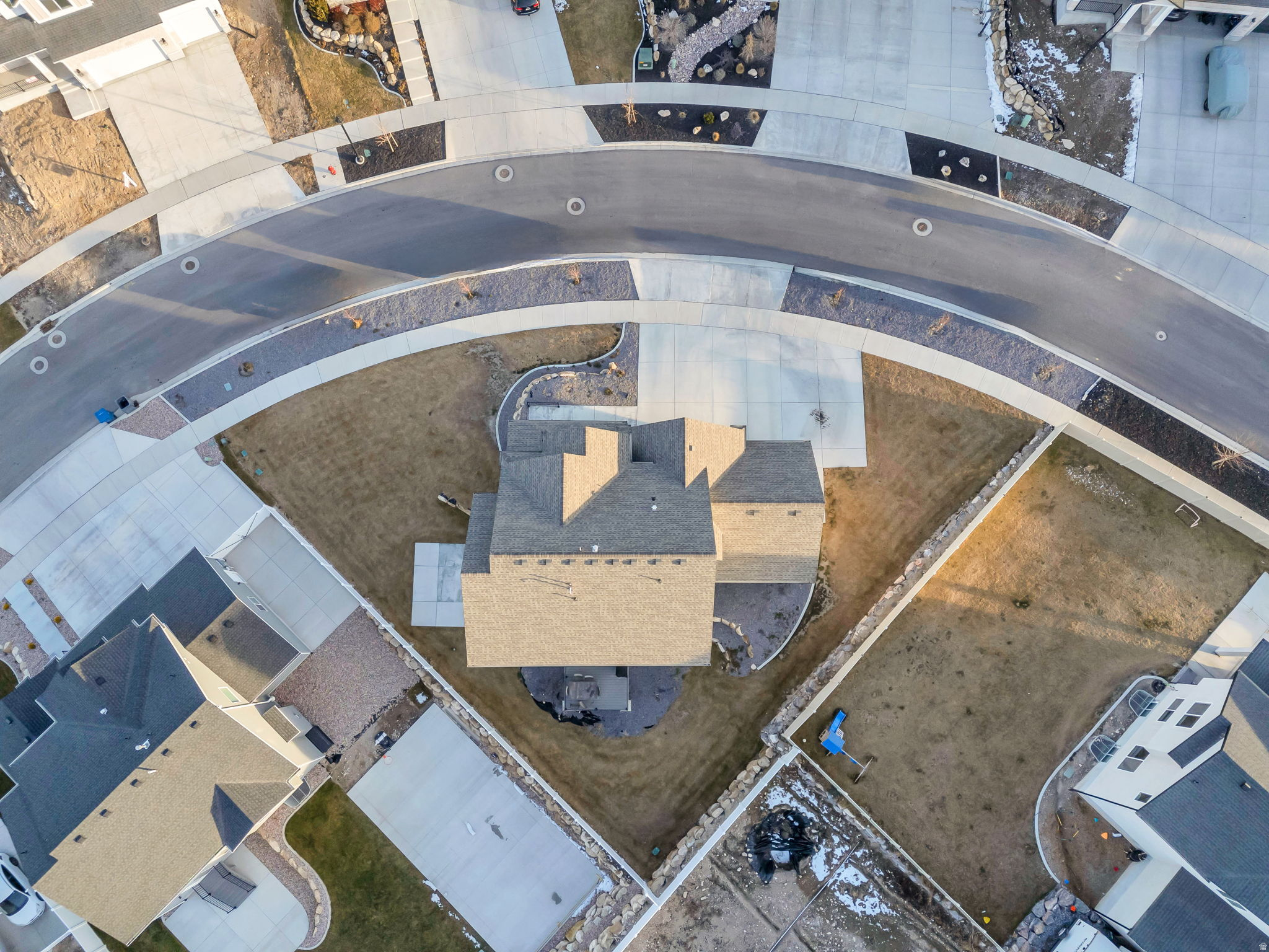 SARATOGA HILLS - Residential