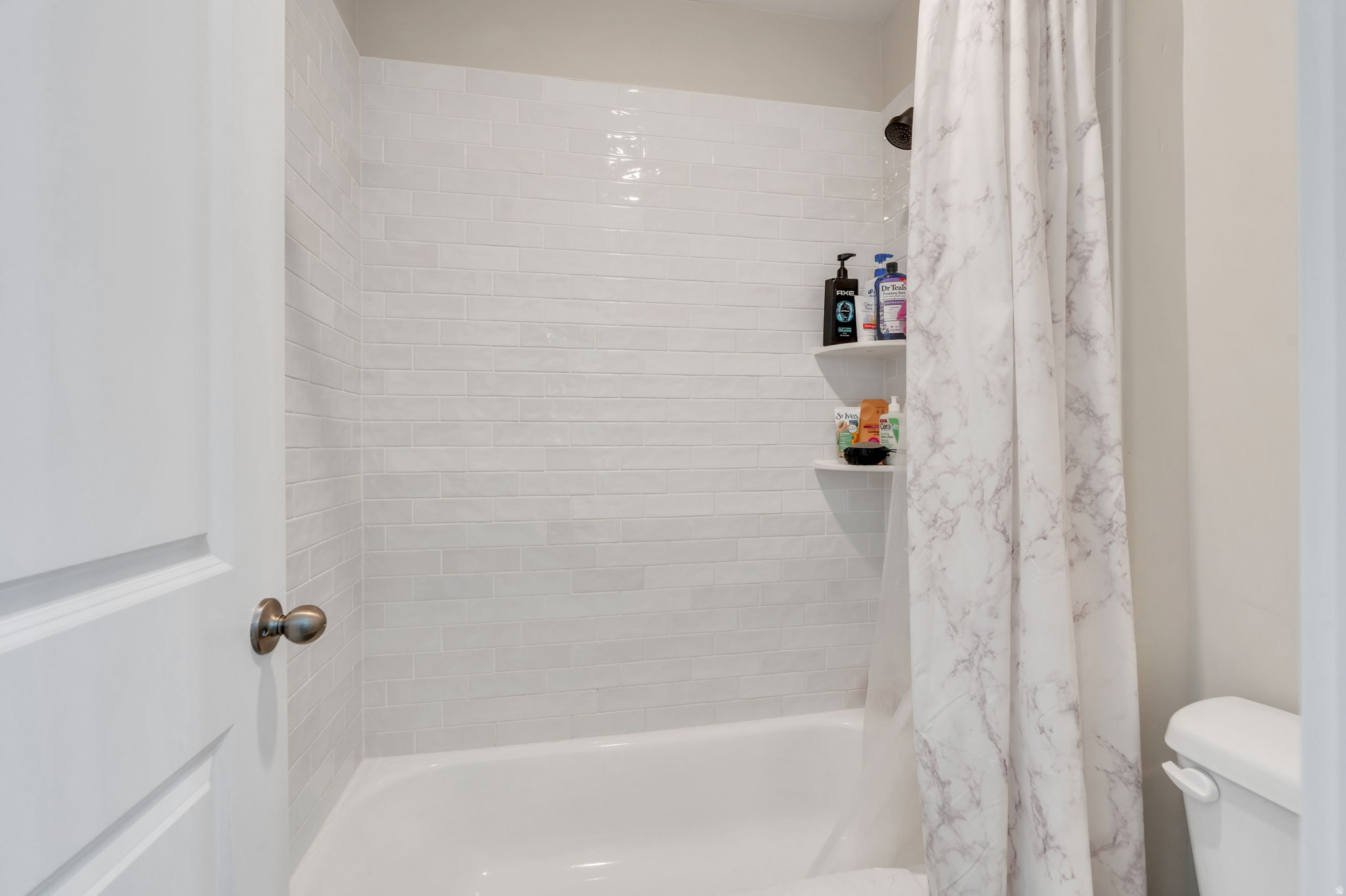 SARATOGA HILLS - Residential