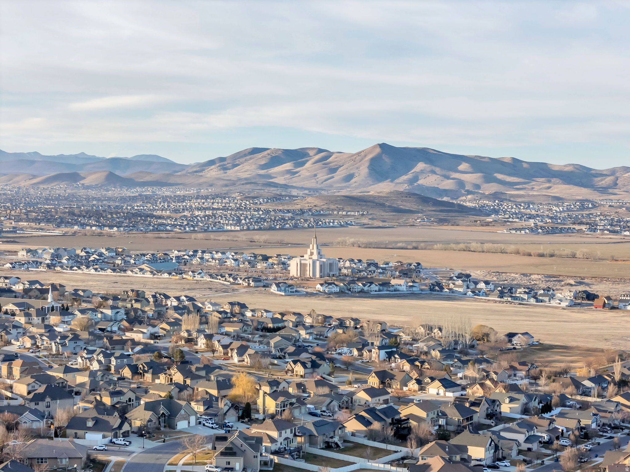 SARATOGA HILLS - Residential