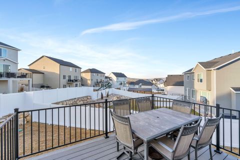 Tiny photo for 1537 S LUKAS LN, Saratoga Springs, UT 84045 (MLS # 2135001)