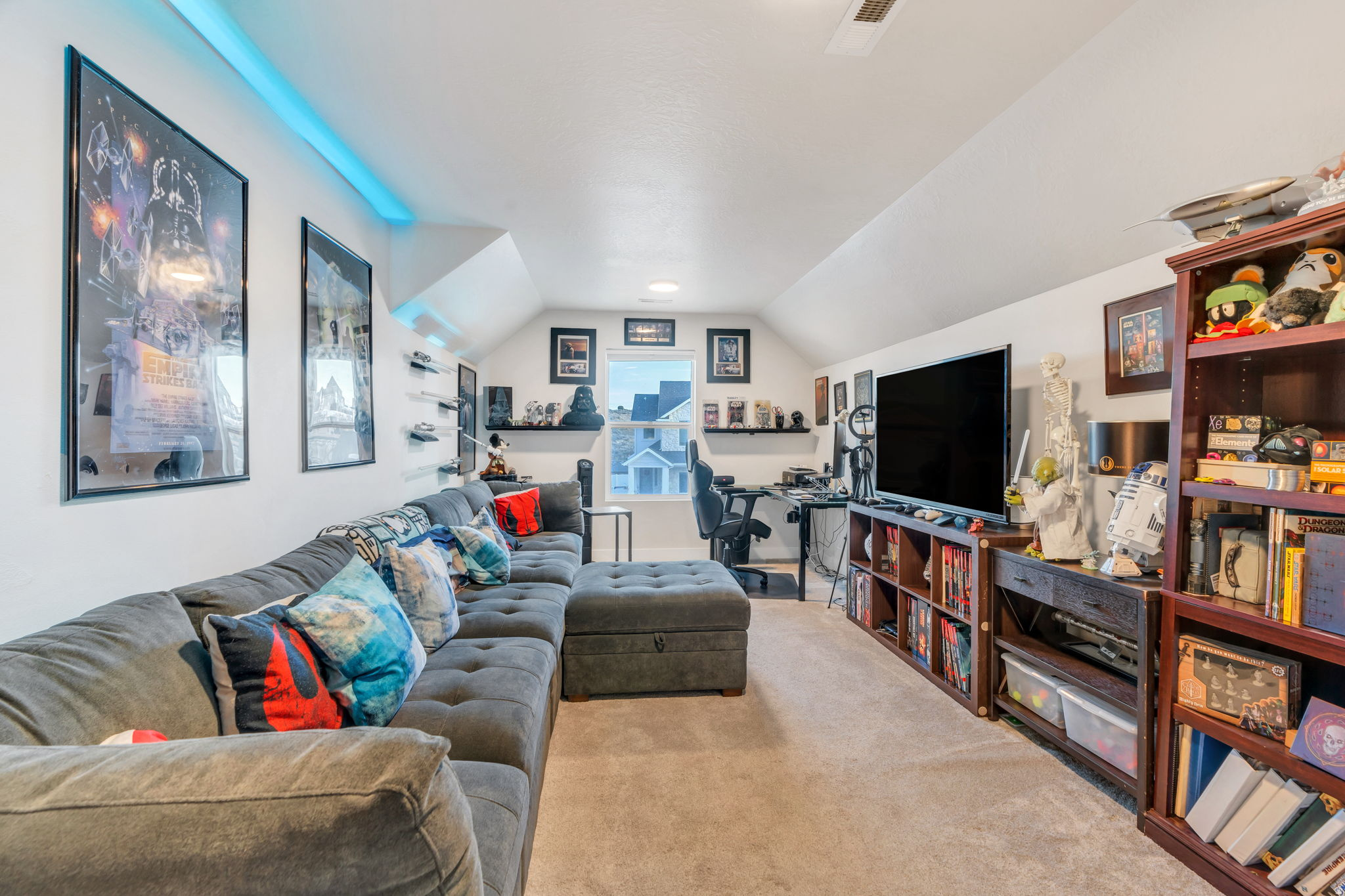 SARATOGA HILLS - Residential