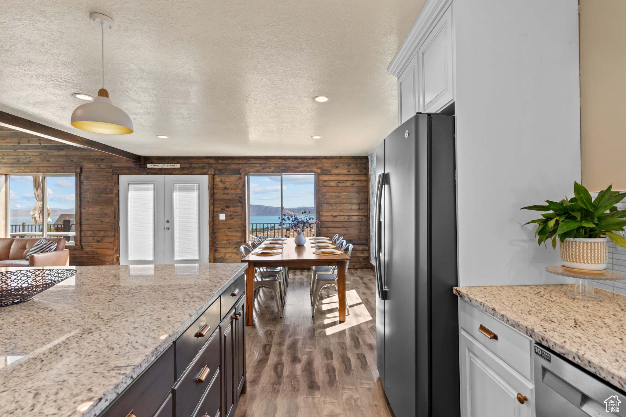 SWEETWATER PARK SUB 5 LOT 27 - Residential