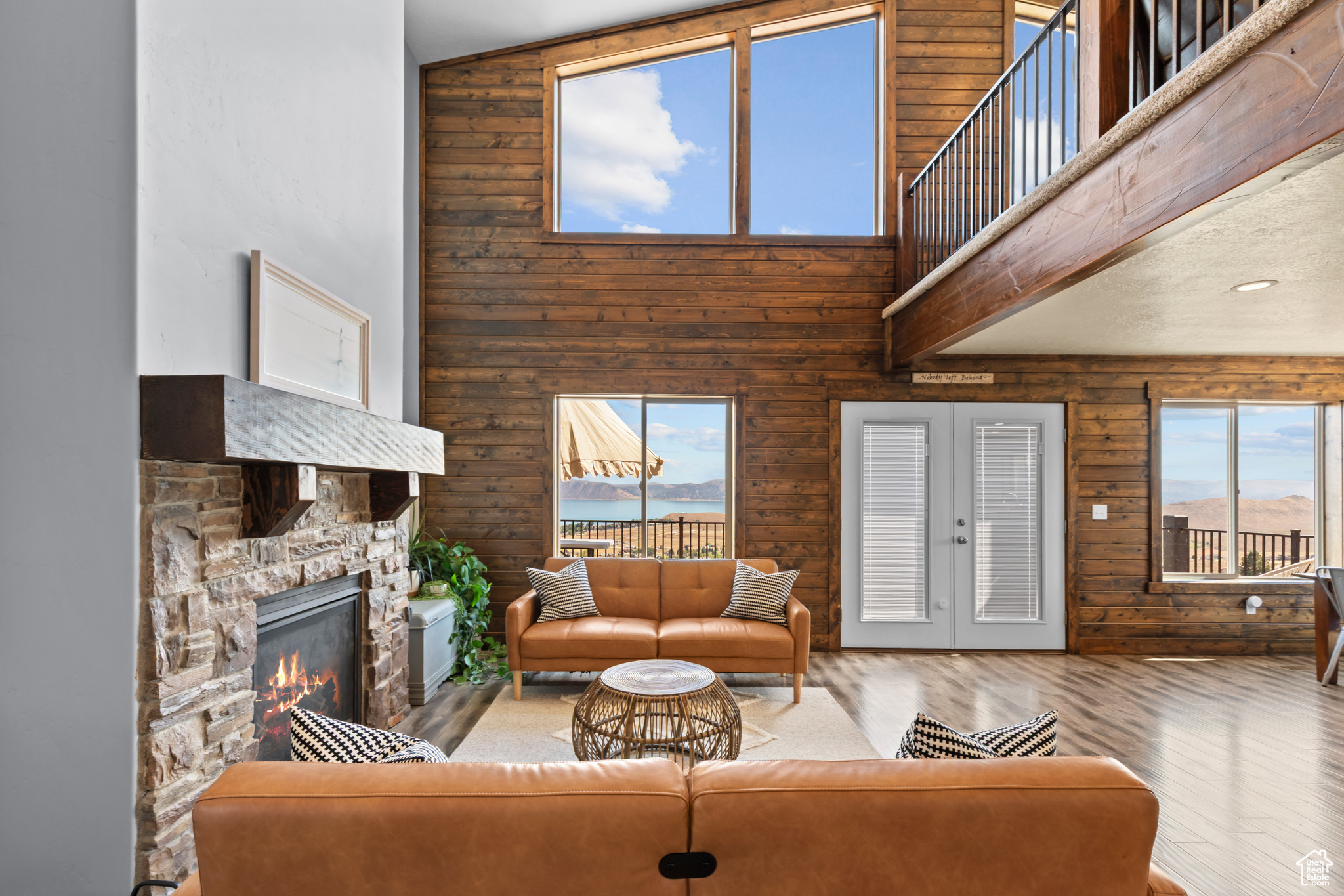 SWEETWATER PARK SUB 5 LOT 27 - Residential