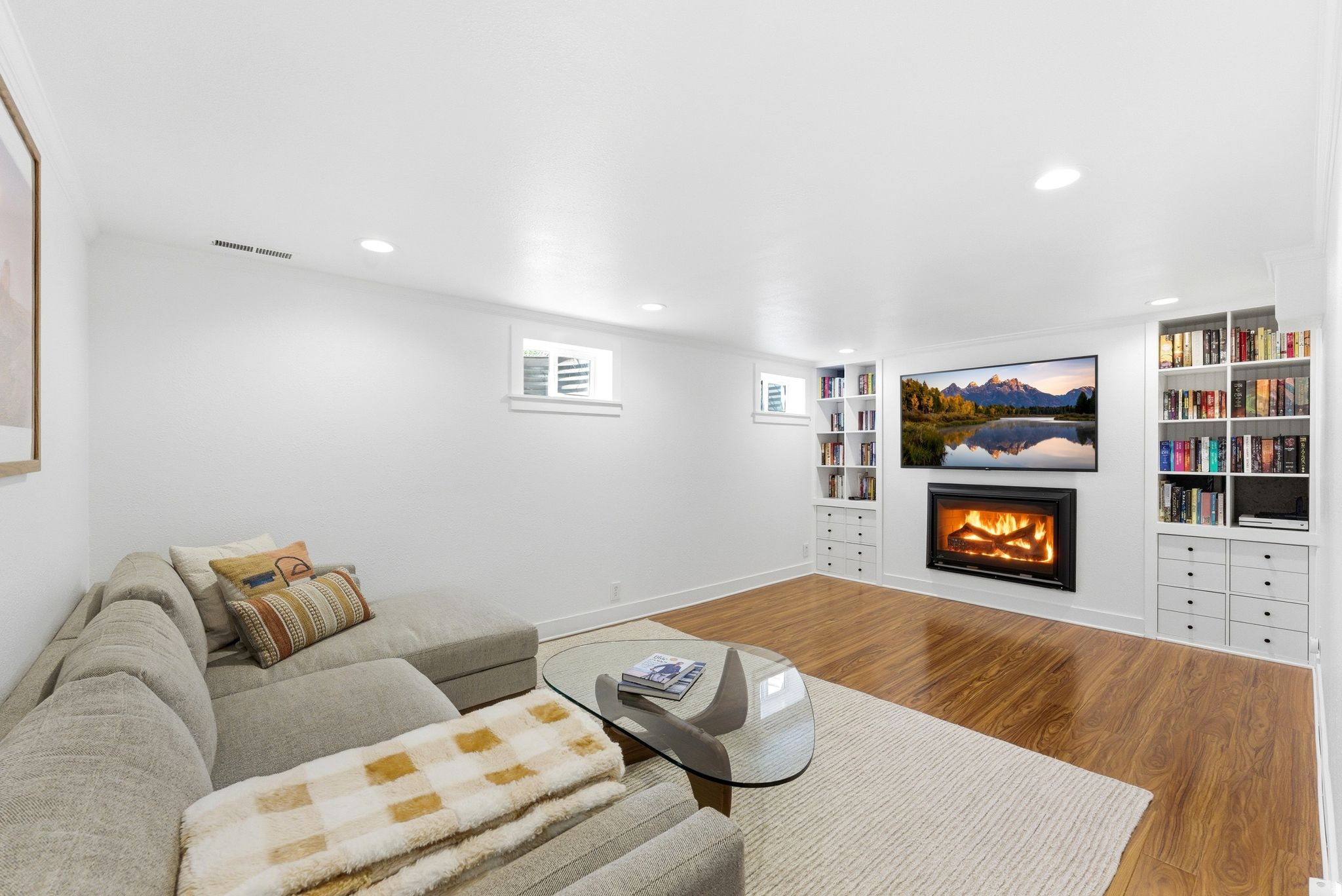 OAKVISTA PARK - Residential