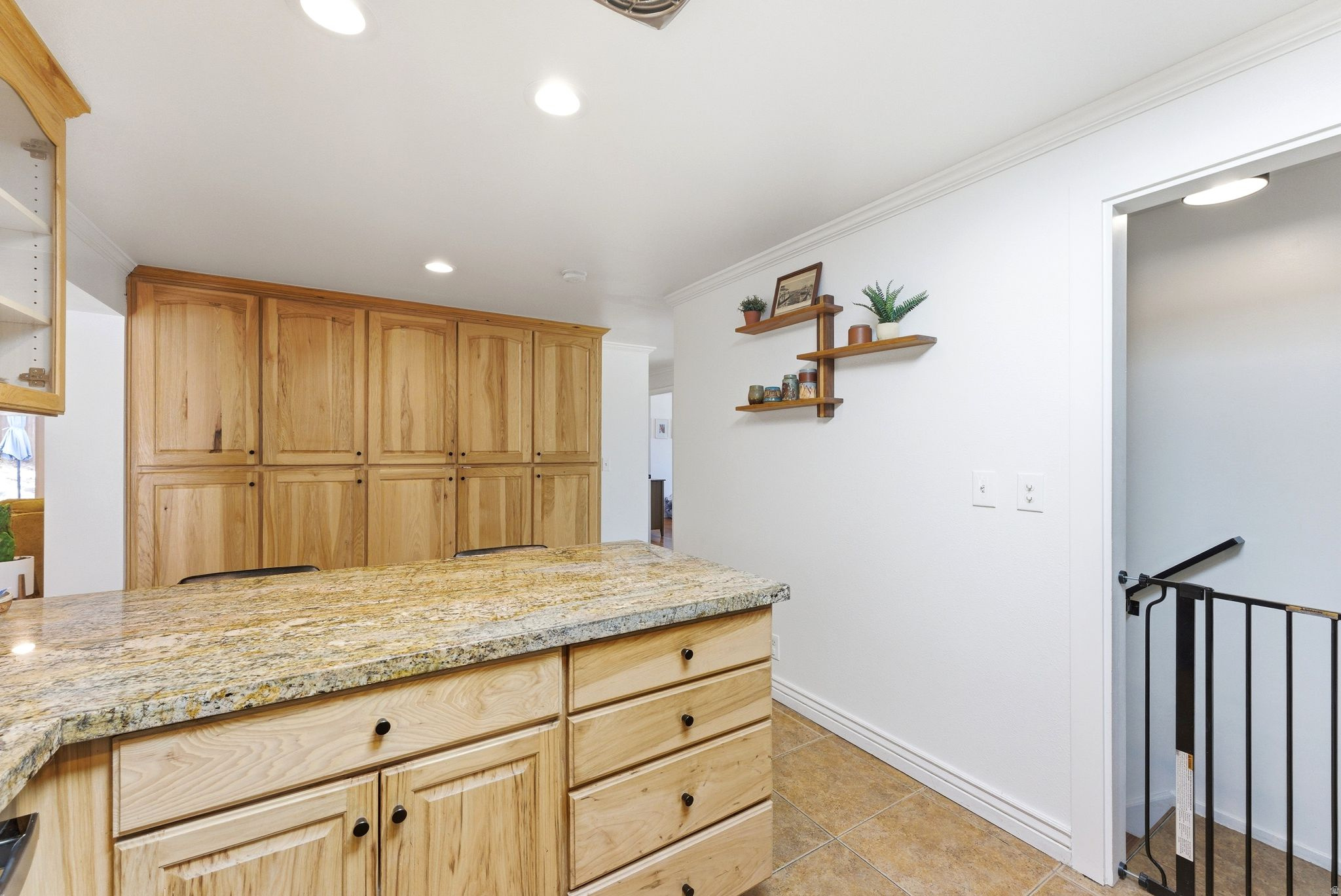 OAKVISTA PARK - Residential