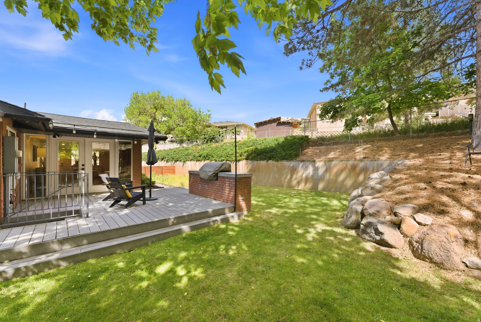 OAKVISTA PARK - Residential