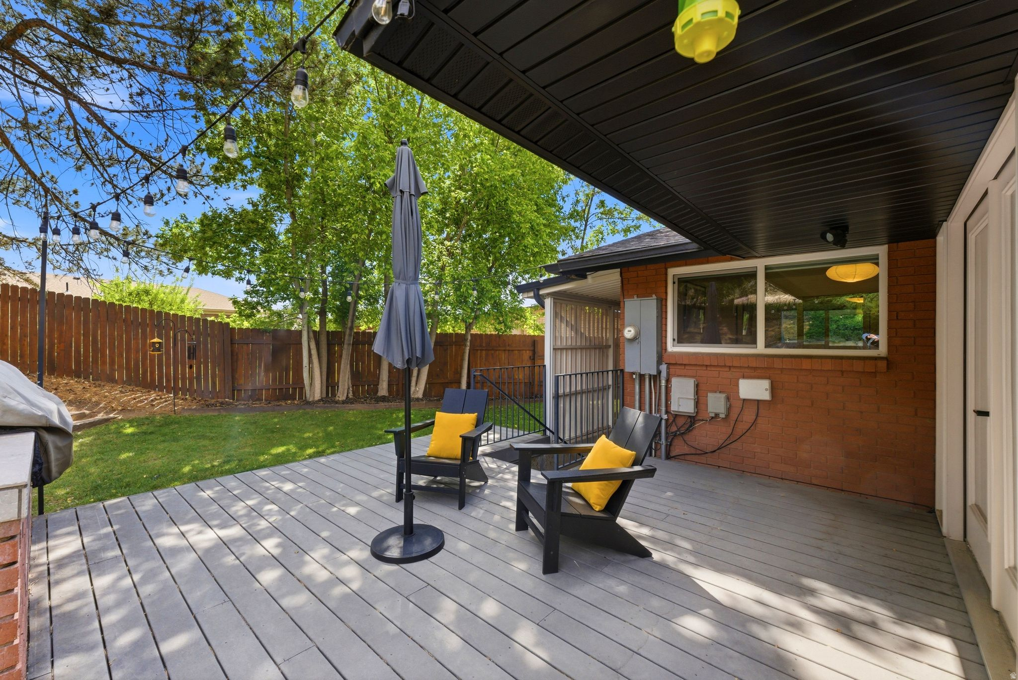 OAKVISTA PARK - Residential