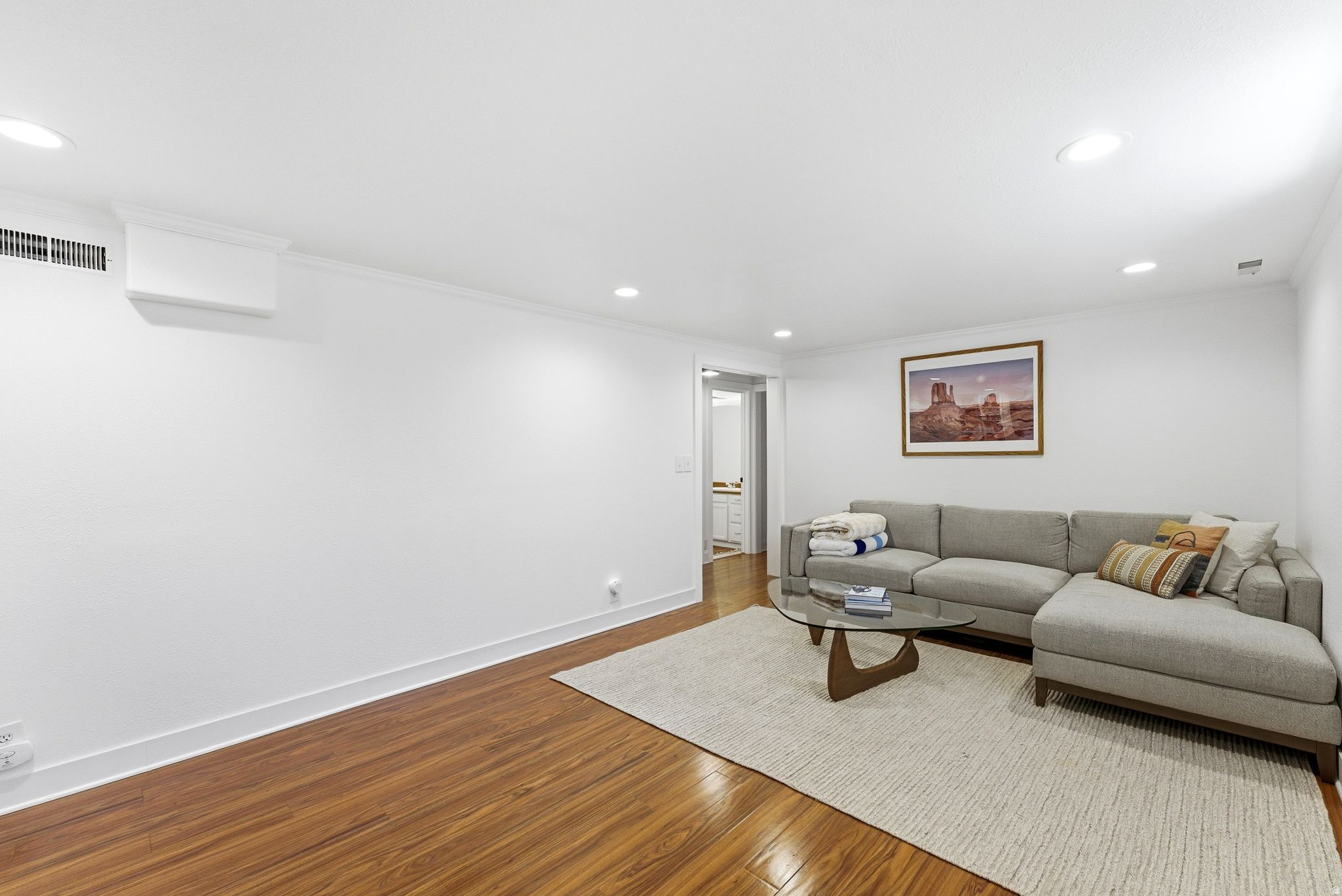 OAKVISTA PARK - Residential