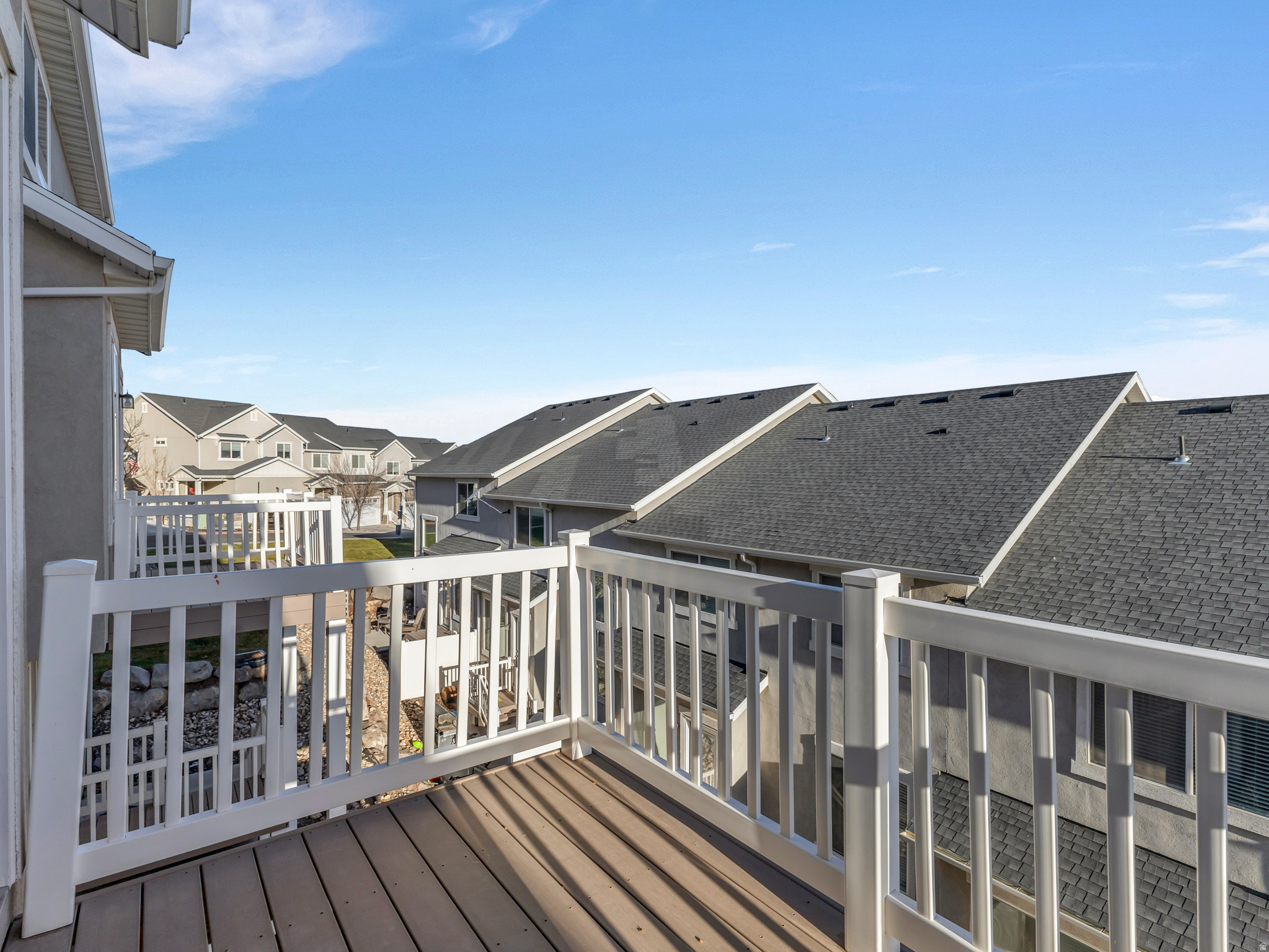 SKY RIDGE - Residential