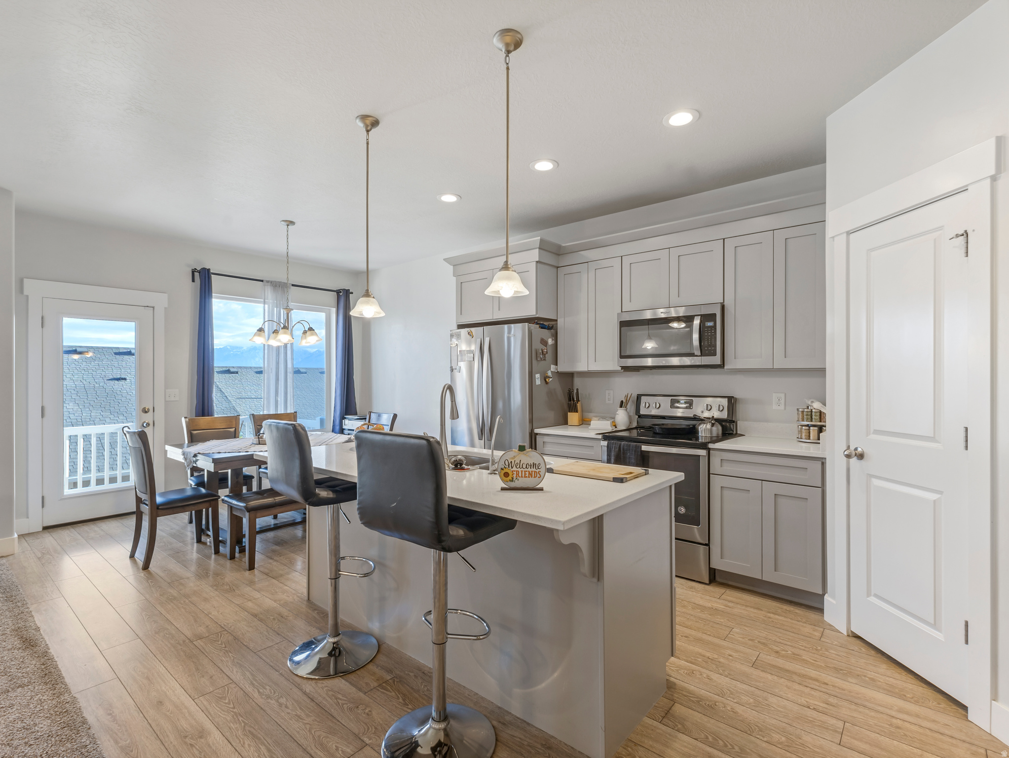 SKY RIDGE - Residential