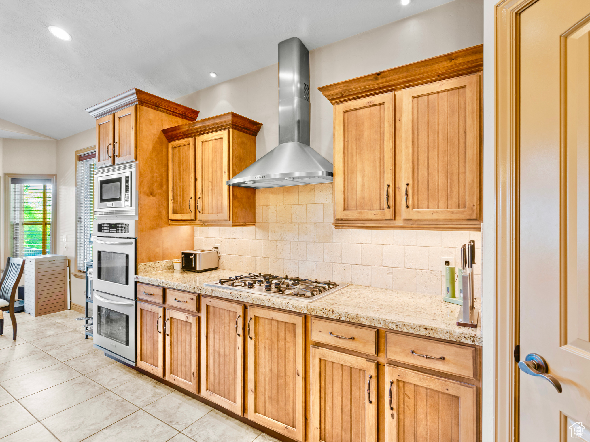 11096 S Cadbury Dr, South Jordan, Utah image 3