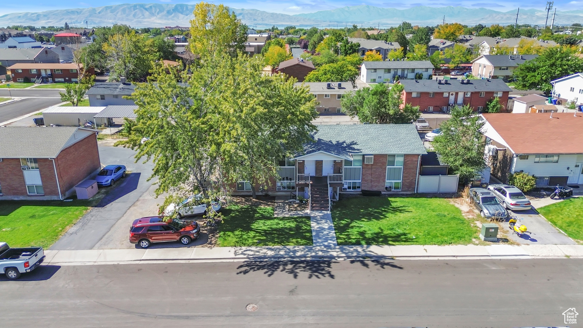 AMMENDED COTTAGE HEIGHTS - Residential Income