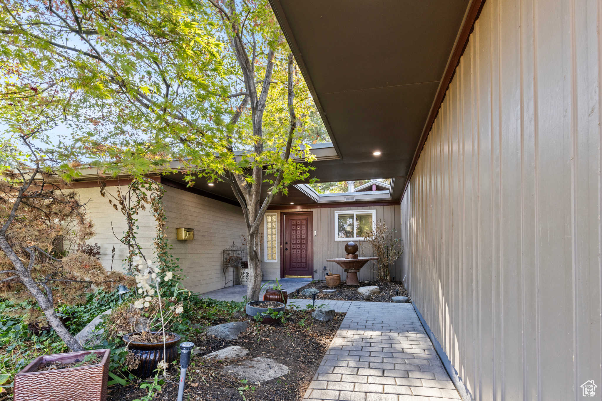 UPLAND TERRA - Residential