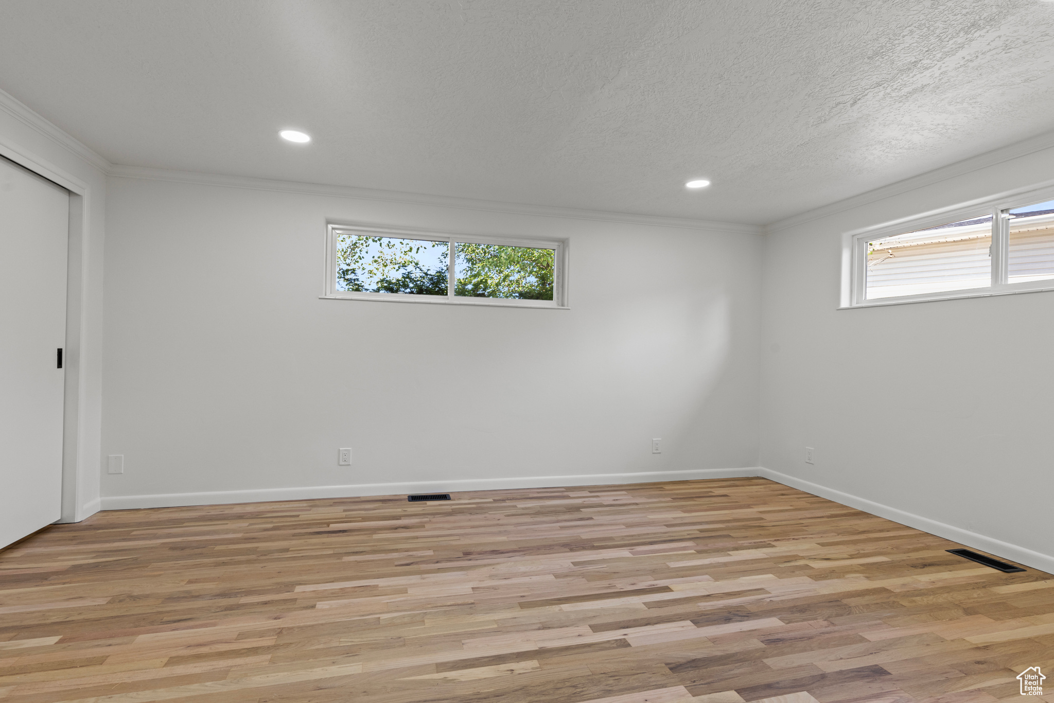 UPLAND TERRA - Residential
