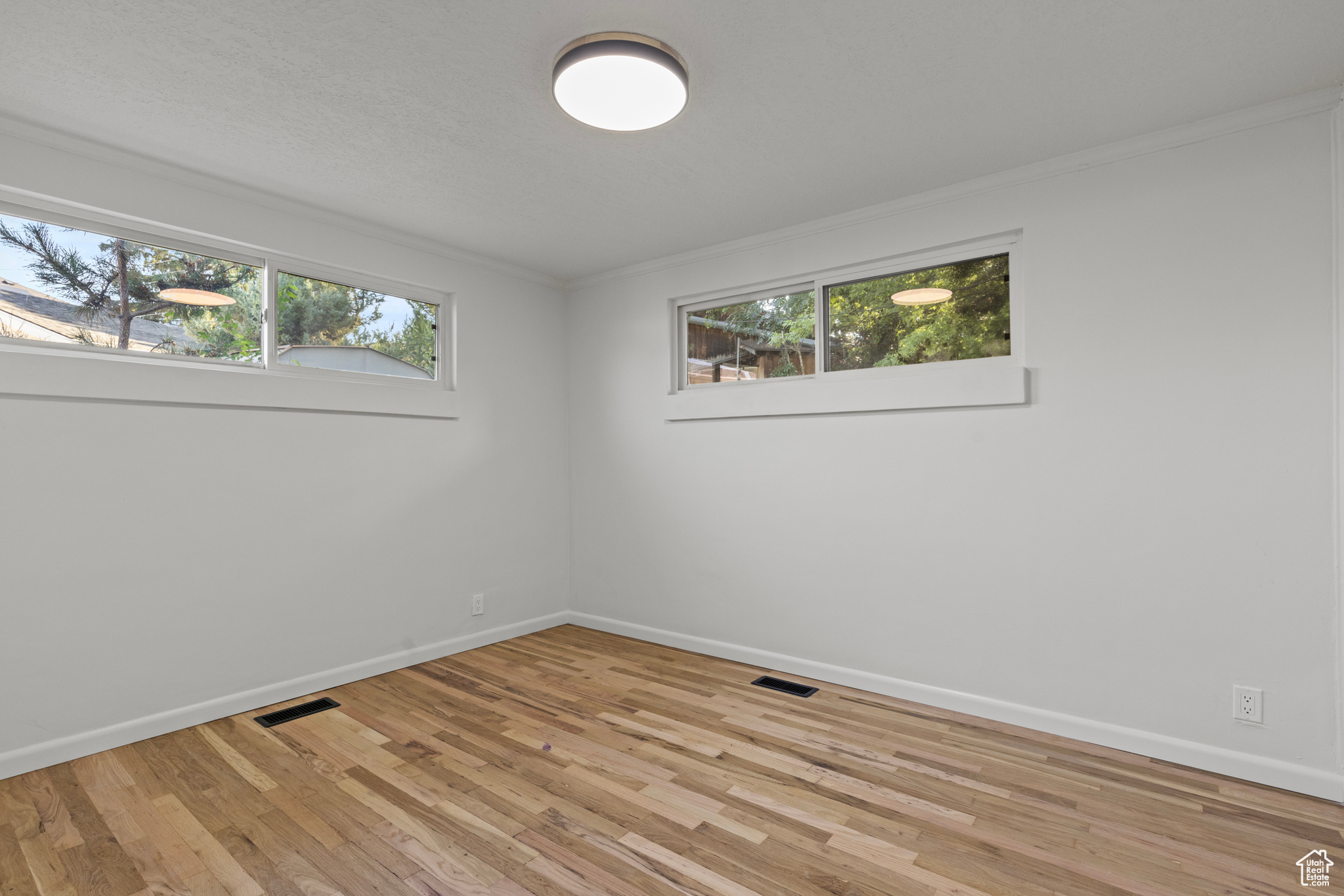 UPLAND TERRA - Residential