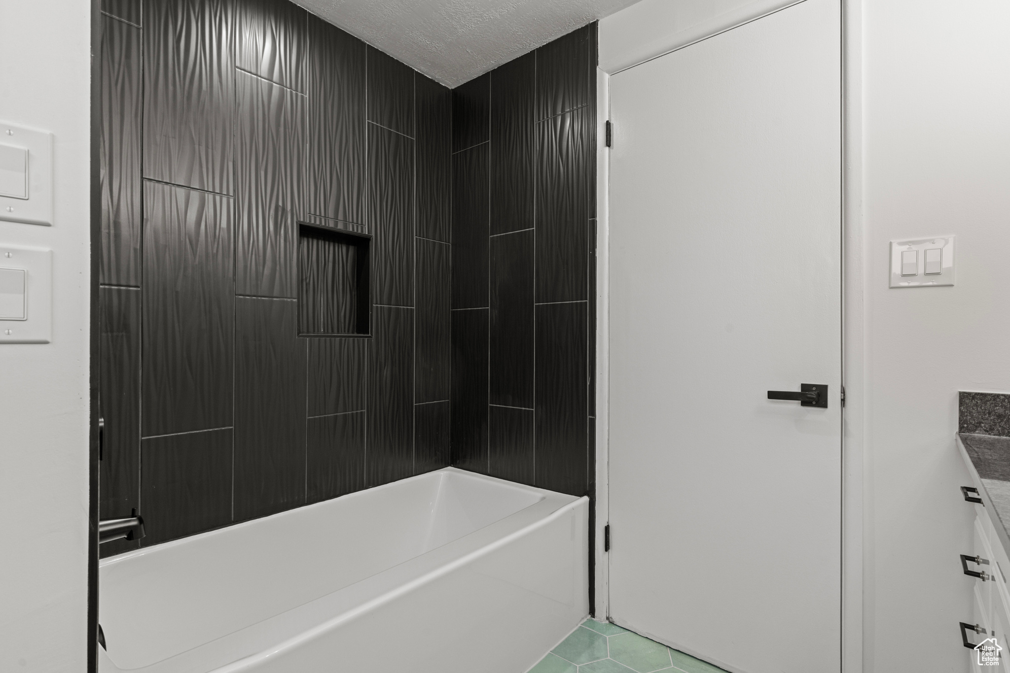 UPLAND TERRA - Residential