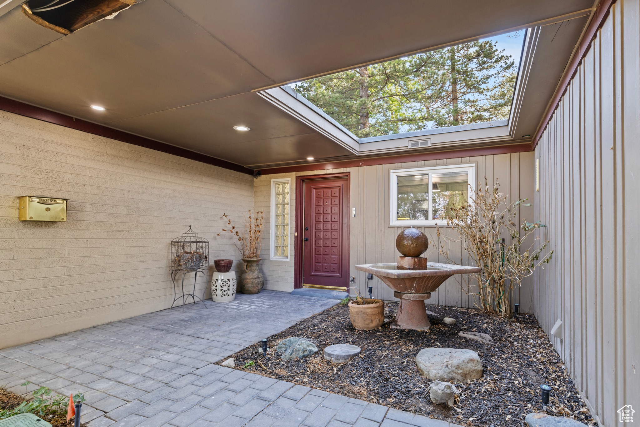 UPLAND TERRA - Residential