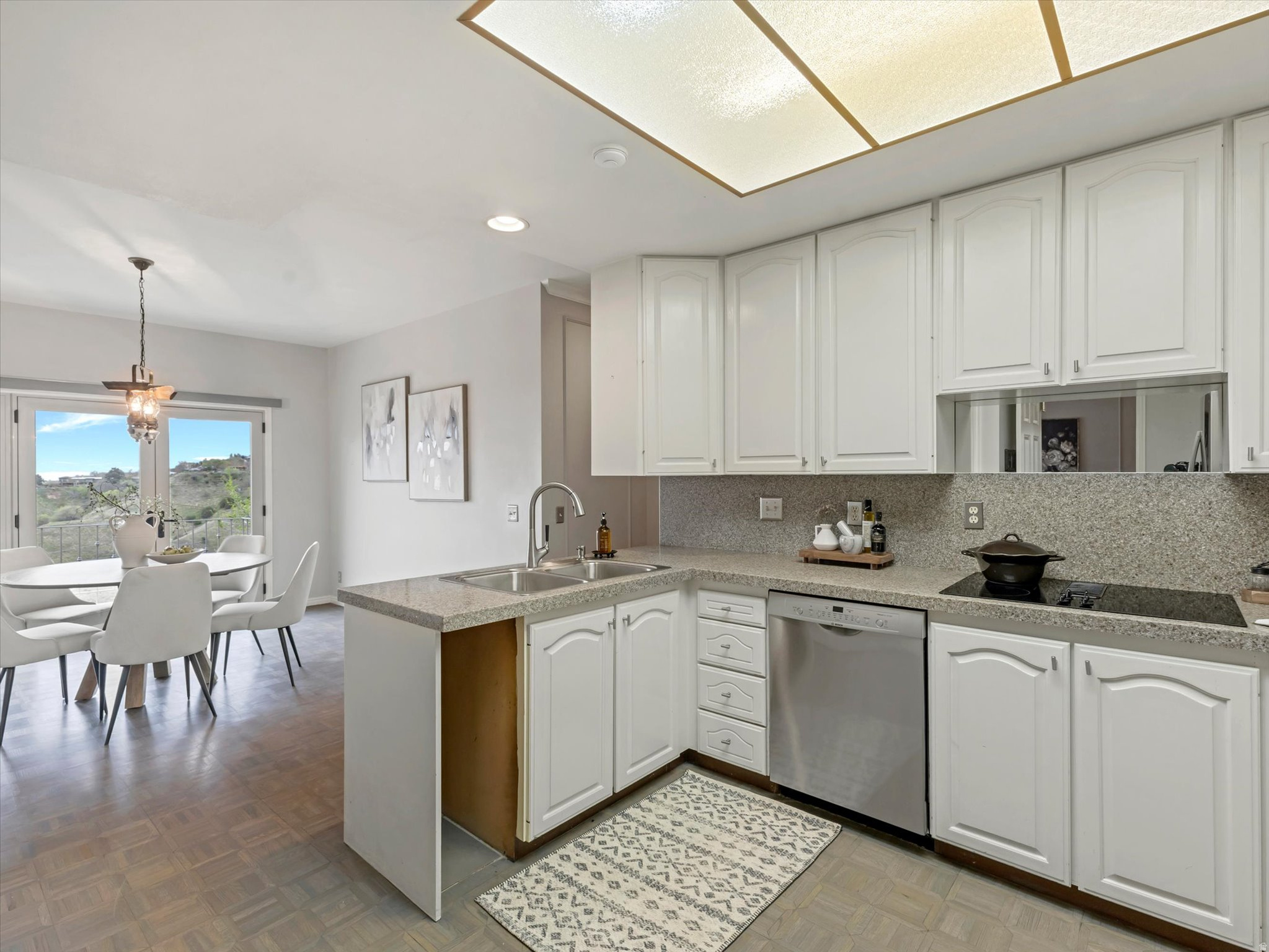 NORTHPOINT ESTATES - Residential