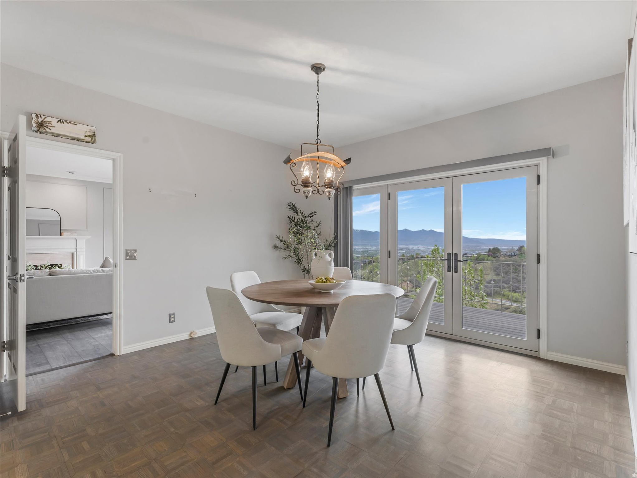 NORTHPOINT ESTATES - Residential