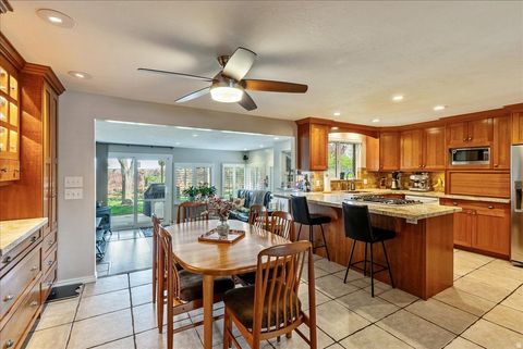 Tiny photo for 5883 S HOMESTEAD CT E, Murray, UT 84107 (MLS # 2147584)